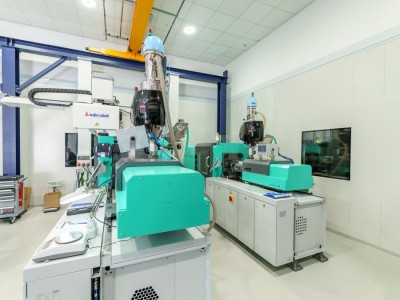 הזרקות פלסטיק בחדרים נקיים